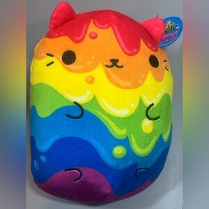 Rainbow Cat VS Pickle